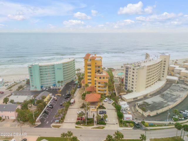 701 N Atlantic Ave Apt 203, New Smyrna Beach, FL 32169