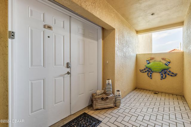 701 N Atlantic Ave Apt 203, New Smyrna Beach, FL 32169