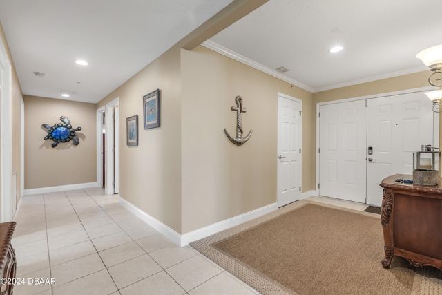 701 N Atlantic Ave Apt 203, New Smyrna Beach, FL 32169