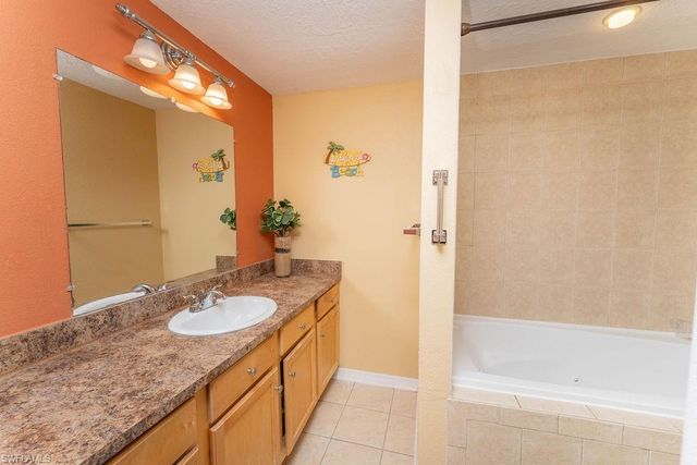 3344 N Key DR 6, North Fort Myers, FL 33903