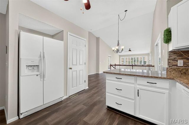 36 Lienemann Court 51, St Peters, MO 63303