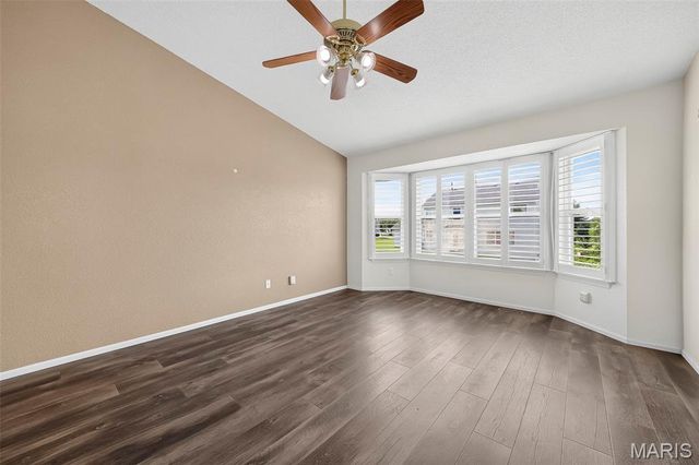 36 Lienemann Court 51, St Peters, MO 63303
