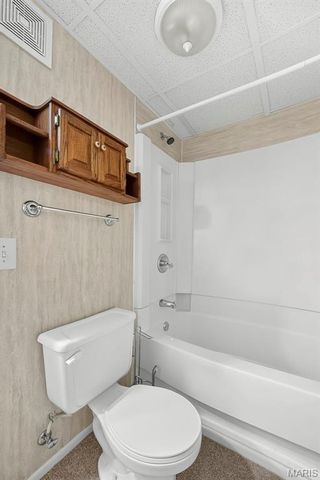 36 Lienemann Court 51, St Peters, MO 63303
