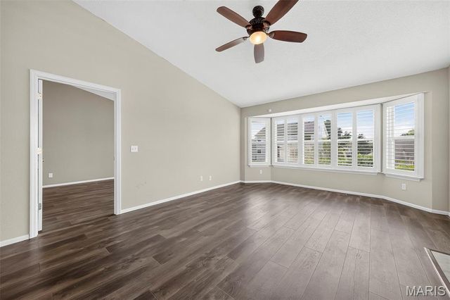 36 Lienemann Court 51, St Peters, MO 63303