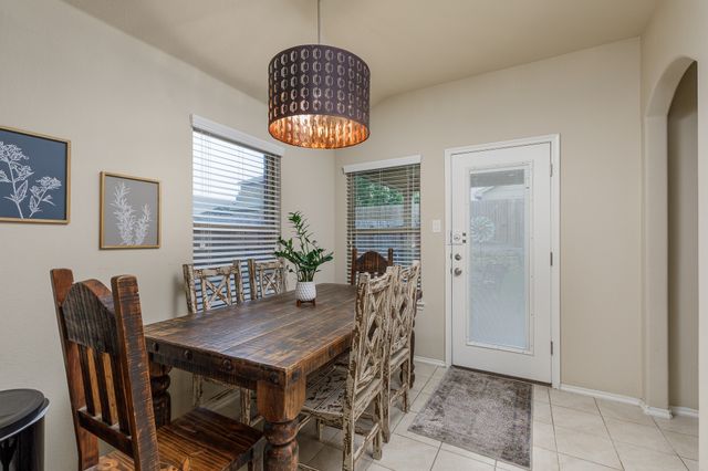 8908 Tenderfoot Lane, Aubrey, TX 76227