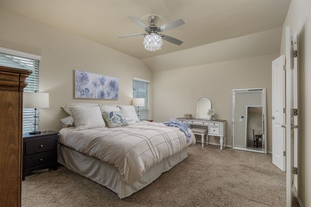8908 Tenderfoot Lane, Aubrey, TX 76227