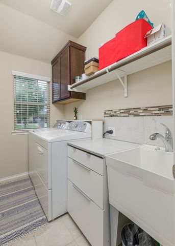 8908 Tenderfoot Lane, Aubrey, TX 76227