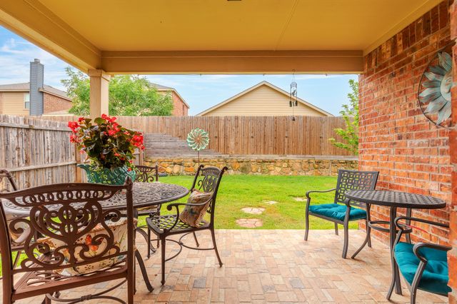 8908 Tenderfoot Lane, Aubrey, TX 76227