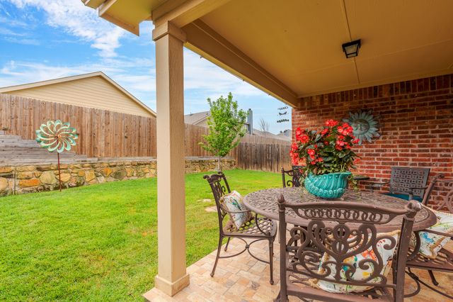 8908 Tenderfoot Lane, Aubrey, TX 76227
