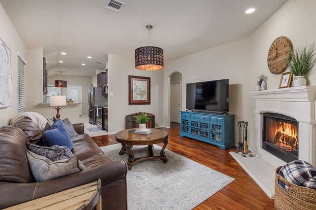 8908 Tenderfoot Lane, Aubrey, TX 76227
