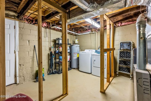 319 N 1st St, Bardstown, KY 40004