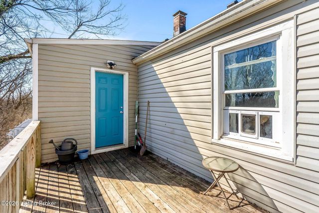 319 N 1st St, Bardstown, KY 40004