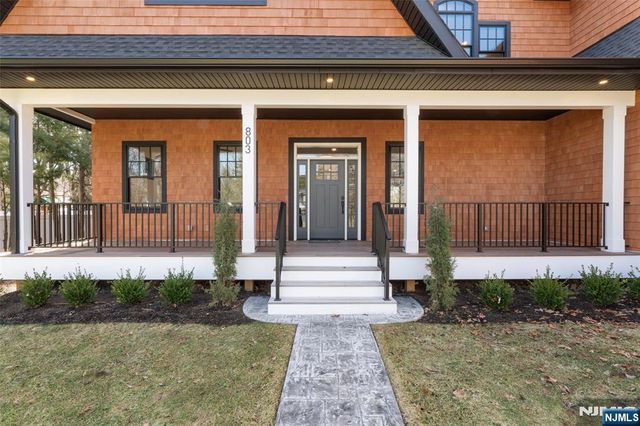 803 Marshall Road, River Vale, NJ 07675