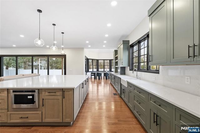803 Marshall Road, River Vale, NJ 07675