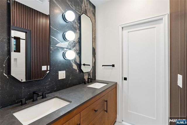 803 Marshall Road, River Vale, NJ 07675