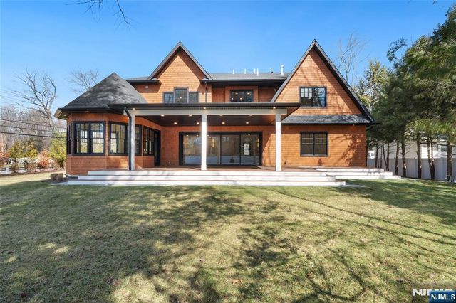 803 Marshall Road, River Vale, NJ 07675