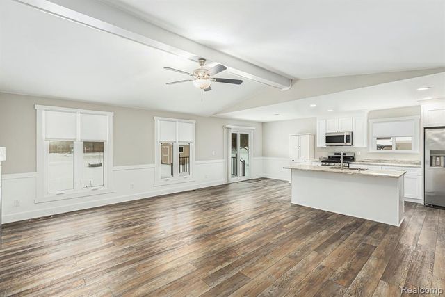 7725 Mary Lou Court, Shelby Twp, MI 48317