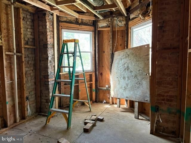 2006 W NORTH AVE, Baltimore, MD 21217