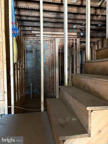 2006 W NORTH AVE, Baltimore, MD 21217