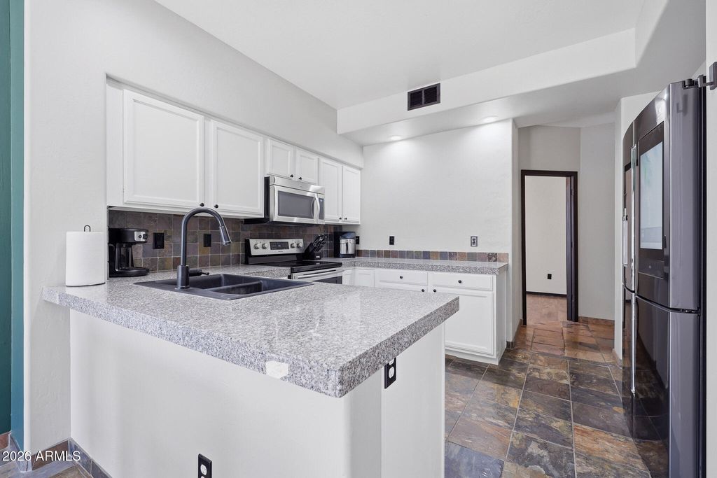 2167 E NIGHTHAWK Way, Phoenix, AZ 85048 — photo 3