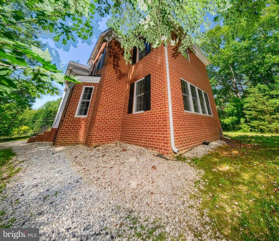 4431 TRAIL OF FAITH CT, Locust Grove, VA 22508