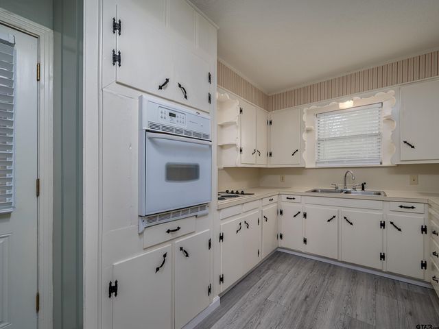 3000 Brookdale, Tyler, TX 75701