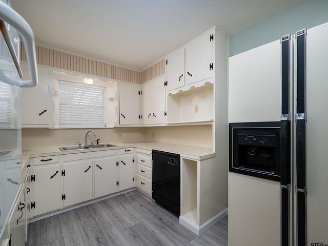 3000 Brookdale, Tyler, TX 75701