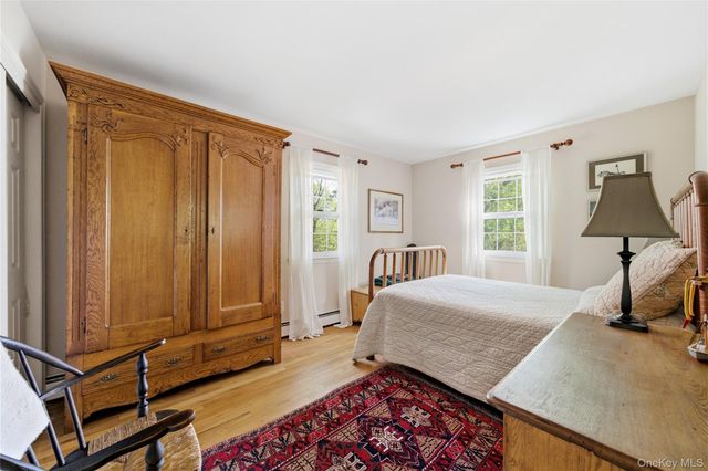 7 Great Neck Court, Huntington, NY 11743