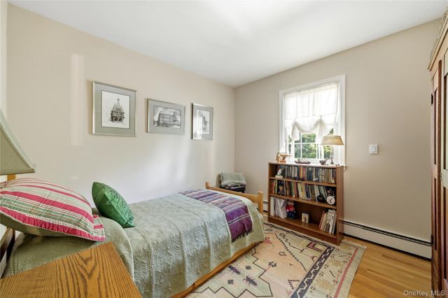 7 Great Neck Court, Huntington, NY 11743
