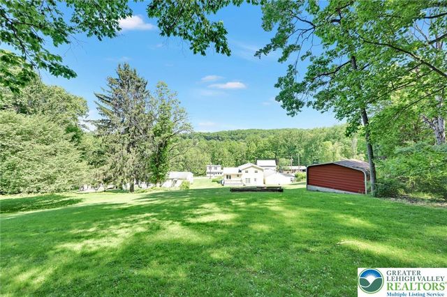 2346 Polk Valley Road, Lower Saucon Twp, PA 18055
