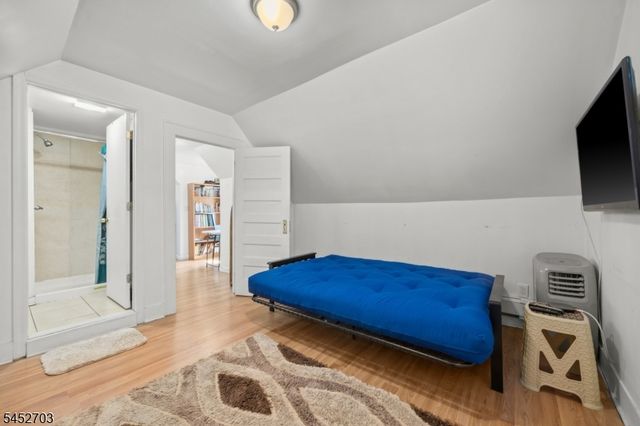 4 Gillies St, Clifton City, NJ 07013
