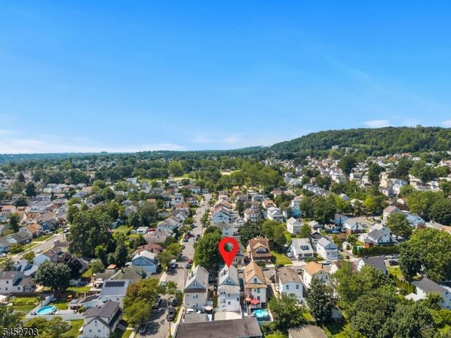 4 Gillies St, Clifton City, NJ 07013