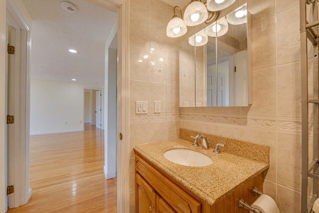 30 Revere Beach Pkwy 610, Medford, MA 02155