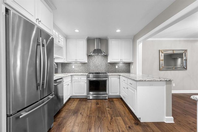 112 WEBSTER HEIGHTS DRIVE, Green Bay, WI 54301