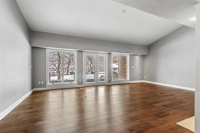 112 WEBSTER HEIGHTS DRIVE, Green Bay, WI 54301