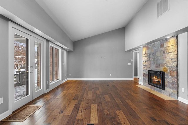 112 WEBSTER HEIGHTS DRIVE, Green Bay, WI 54301