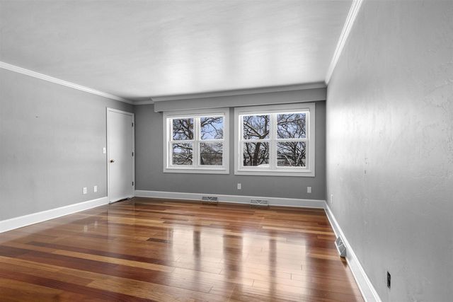 112 WEBSTER HEIGHTS DRIVE, Green Bay, WI 54301