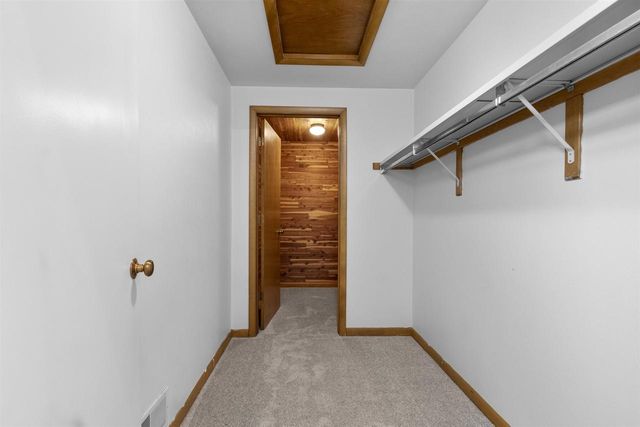 112 WEBSTER HEIGHTS DRIVE, Green Bay, WI 54301