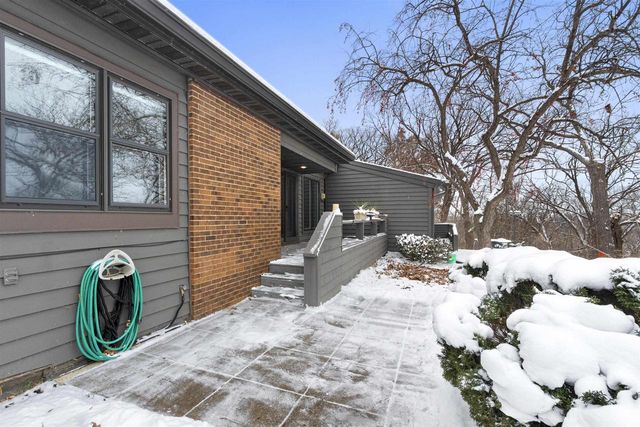 112 WEBSTER HEIGHTS DRIVE, Green Bay, WI 54301