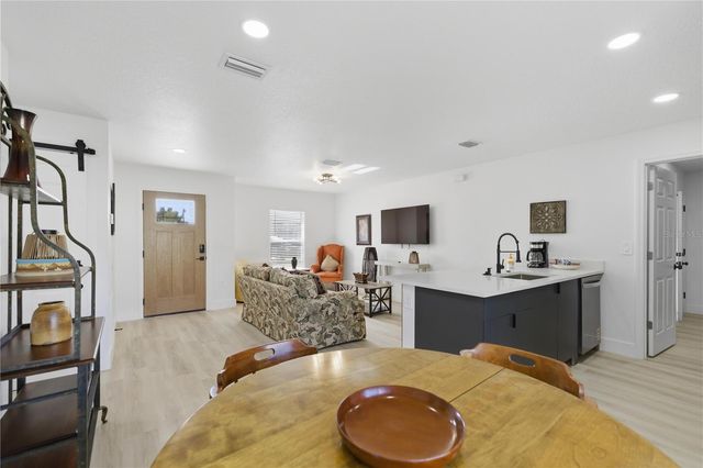 5359 W HIGHWAY 40, Ocala, FL 34482