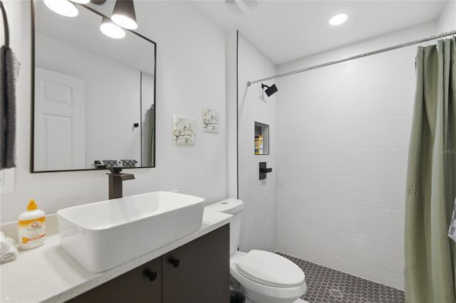 5359 W HIGHWAY 40, Ocala, FL 34482