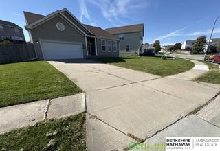 7766 N 106th Street, Omaha, NE 68122