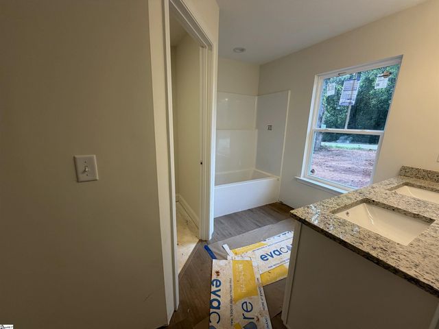 205 Sycamore Street, Anderson, SC 29625