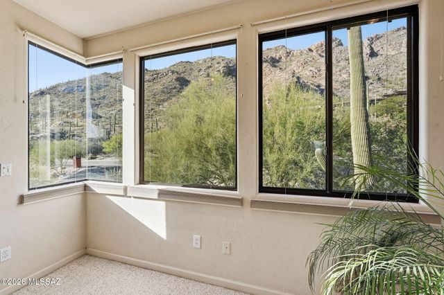 4540 E Ina Road, Tucson, AZ 85718