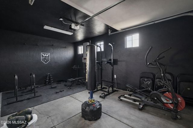 4540 E Ina Road, Tucson, AZ 85718