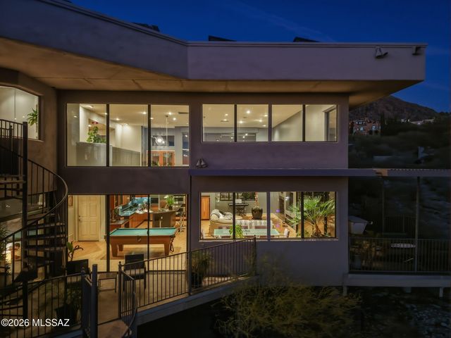 4540 E Ina Road, Tucson, AZ 85718