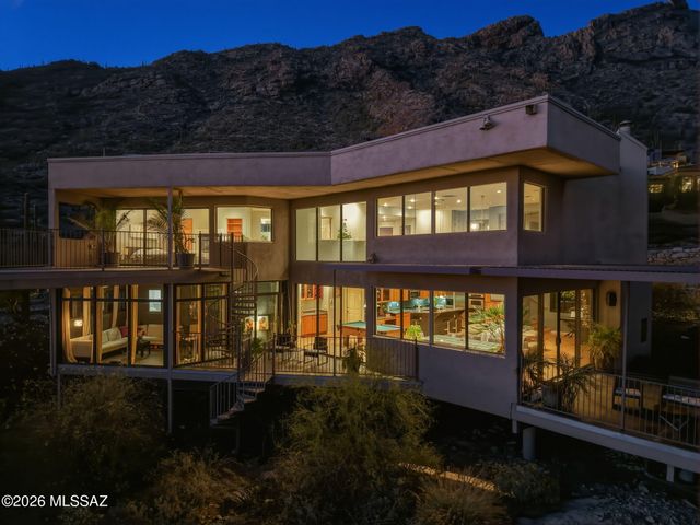 4540 E Ina Road, Tucson, AZ 85718