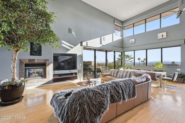 4540 E Ina Road, Tucson, AZ 85718