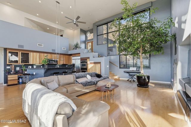 4540 E Ina Road, Tucson, AZ 85718