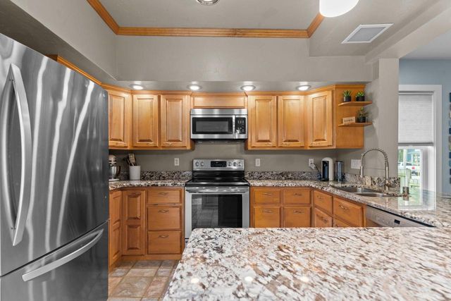414 E SPRING STREET, Appleton, WI 54911